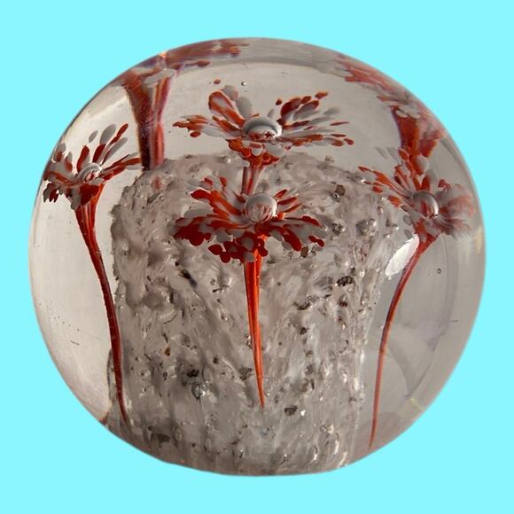 Vintage Round Handblown Art Glass Paperweight Six Stemmed Red & White Flowers - Picture 1 of 14